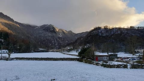 Nearby landmark, Natural landscape, Winter, Garden, Mountain view
