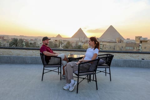 Patio, Day, People, Natural landscape, View (from property/room), Balcony/Terrace, Dining area, Guests, group of guests