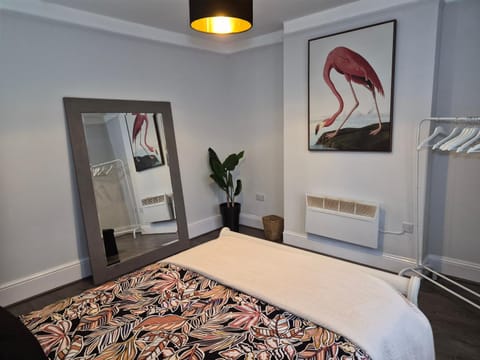 Bed, Bedroom, wardrobe