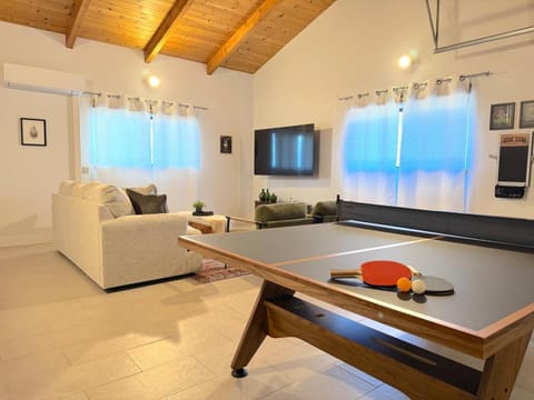 Game Room, Table tennis, TV and multimedia, Evening entertainment