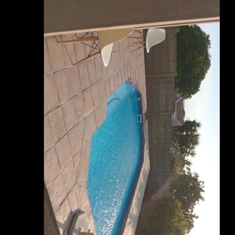 S&R Guesthouse Bed and Breakfast in Cape Town