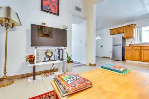 4 Mi to Lake Elsinore Pet-Friendly Adventure Base Apartment in Lake Elsinore
