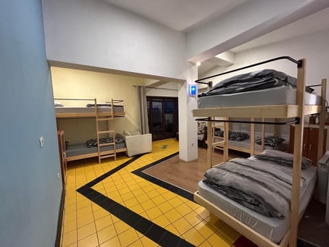 Photo of the whole room, Bedroom, bunk bed