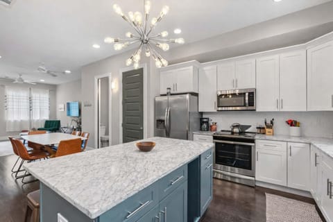 Chic Nashville Home Near Downtown Sleeps 14 House in Nashville