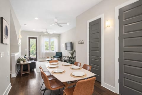 Chic Nashville Home Near Downtown Sleeps 14 House in Nashville