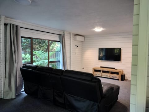 Hawkings Lodge House in Northland