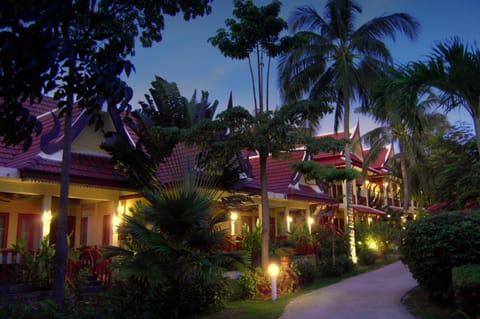 Property building, Garden, Garden view