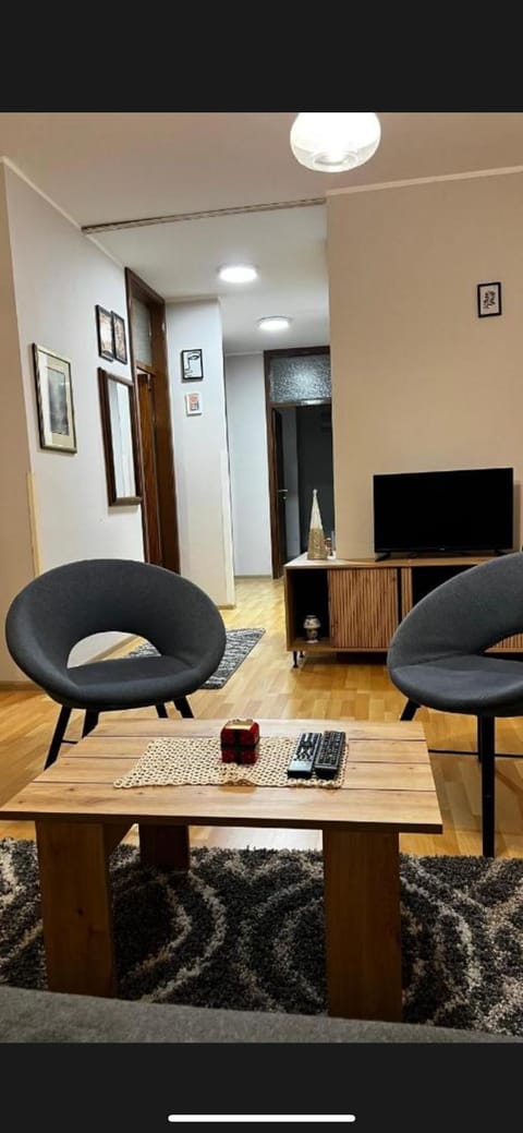 District 021 Apartment in Novi Sad