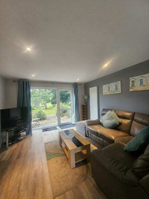 Newquay Coast and Cabin Cabin in Saint Columb Major