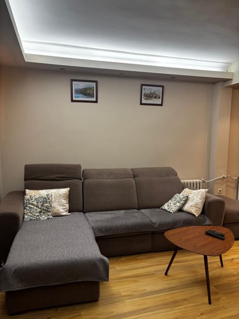 Feels Like Home 4-City Center Apartment in Skopje