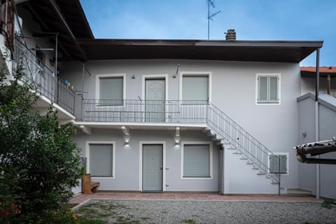 Property building, Balcony/Terrace