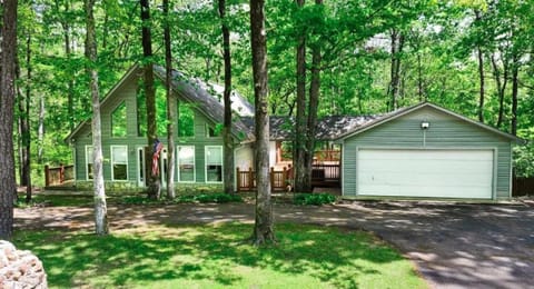 Serenity Over the Woods House in Pickwick Lake