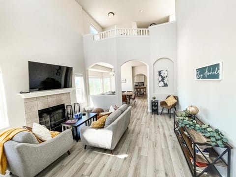 15524 Candle Creek House in Monument