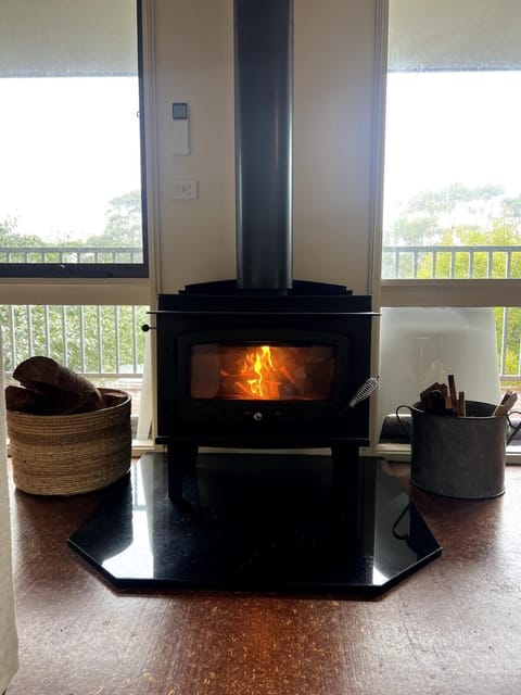 Living room, Seating area, fireplace