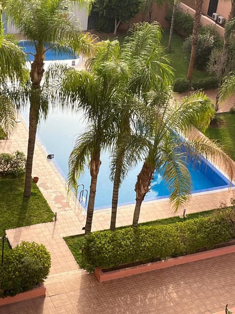 Garden, Swimming pool