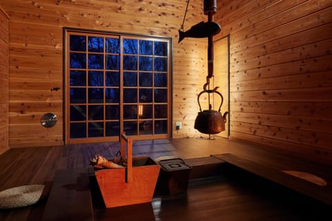 Living room, Photo of the whole room