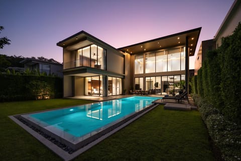 Property building, Night