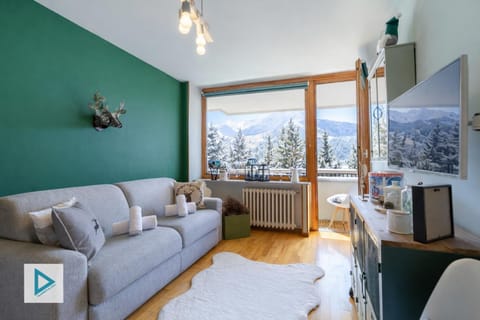 Hostdomus - Quadrifoglio Suite Apartment in Sestriere