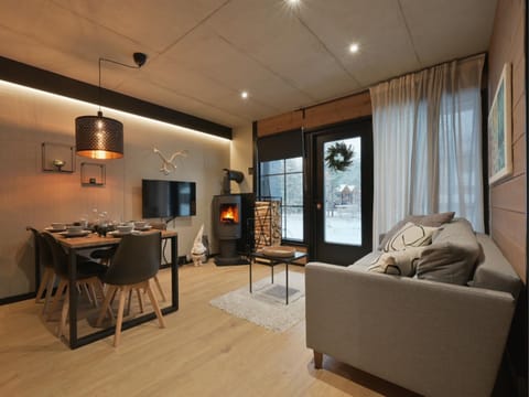 Living room, Seating area, fireplace