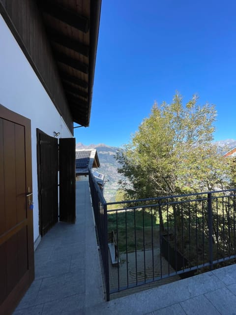 Natural landscape, Balcony/Terrace, Mountain view