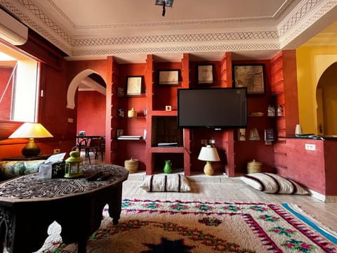 Communal lounge/ TV room, Living room
