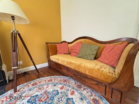 5 Fleurs pour Anne Apartment in Laon