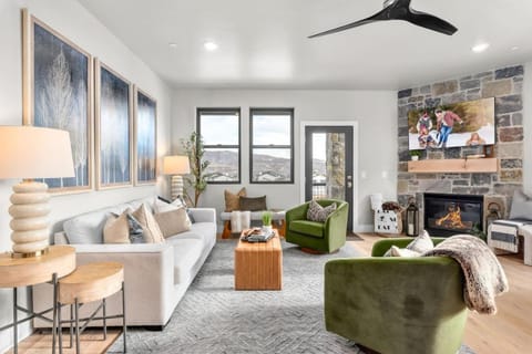 All Seasons, a Ski-To-Shore Chalet at Deer Valley House in Jordanelle Reservoir