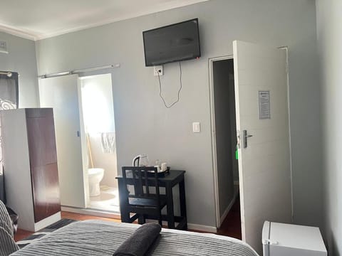 HavenTrust Guest house Bed and Breakfast in Cape Town