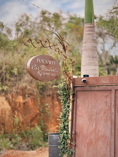 Facade/entrance, Day, Property logo or sign