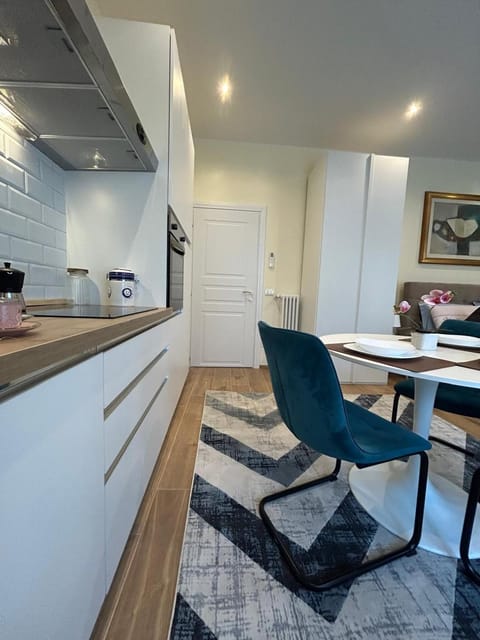 Valverde Apartments and Room Apartment in Verona