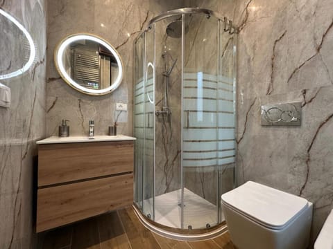 Valverde Apartments and Room Apartment in Verona