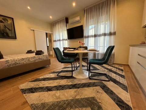Valverde Apartments and Room Apartment in Verona