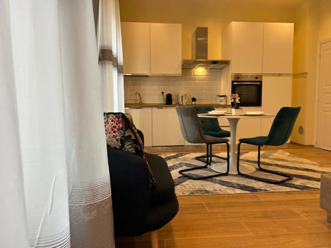 Valverde Apartments and Room Apartment in Verona