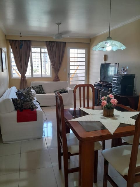 Communal lounge/ TV room, Living room, Dining area