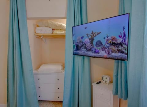 The Golf Cart to Beach Hideaway! House in Indian Rocks Beach