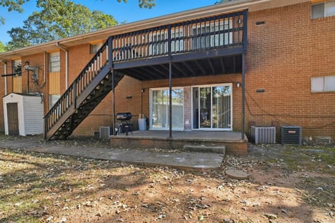 Wyndham Hills Retreat Stylish & Serene Stay Apartment in Forest Park