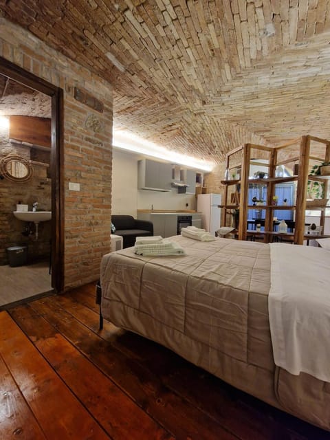 AM17 - The ancient cave Apartment in Perugia
