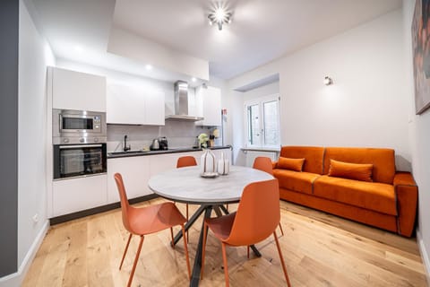 Kitchen or kitchenette, Living room