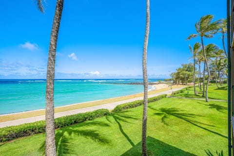 Pono Kai Resort B203 Apartment in Kapaa