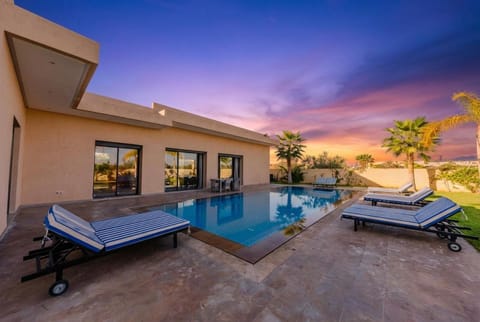 Patio, Natural landscape, Pool view, Swimming pool, Swimming pool, sunbed