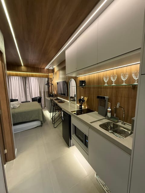 Kitchen or kitchenette, Photo of the whole room, Dining area, Bedroom, minibar, stove
