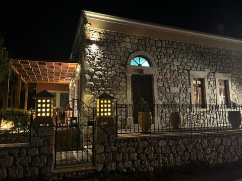 Property building, Night