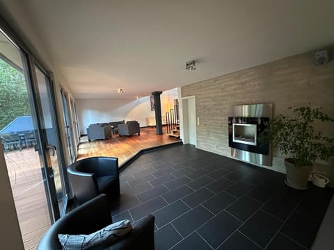 Living room, Seating area, pet friendly