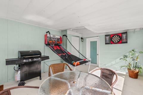 Walk 2 Beach Corporate Families Pets OK House in Daytona Beach