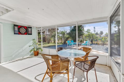 Walk 2 Beach Corporate Families Pets OK House in Daytona Beach