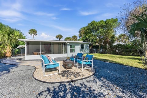 Walk 2 Beach Corporate Families Pets OK House in Daytona Beach