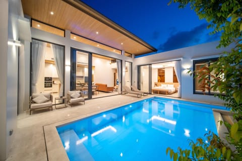 Property building, Night, Pool view, Swimming pool