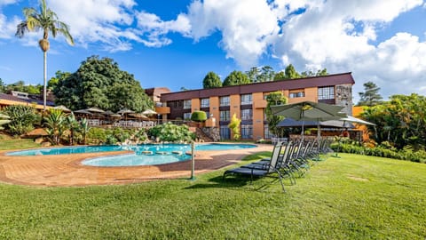 Property building, Swimming pool