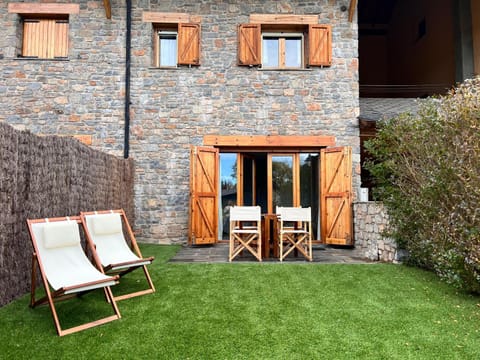 Property building, Off site, Garden
