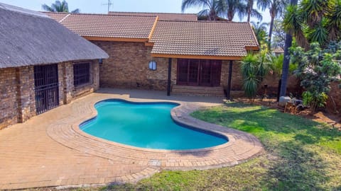 Property building, Pool view, Swimming pool